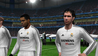 PES LEGENDS PPSSPP NEW UPDATE ALL LEGENDS, ENGLISH COMMENTARY, FIX COMMENTARY CALL NAME, UPDATE ACCESSORIES, REALISTIC PLAYER FACES, BEST GRAPHICS Screenshot 20251028 215501 PPSSPP